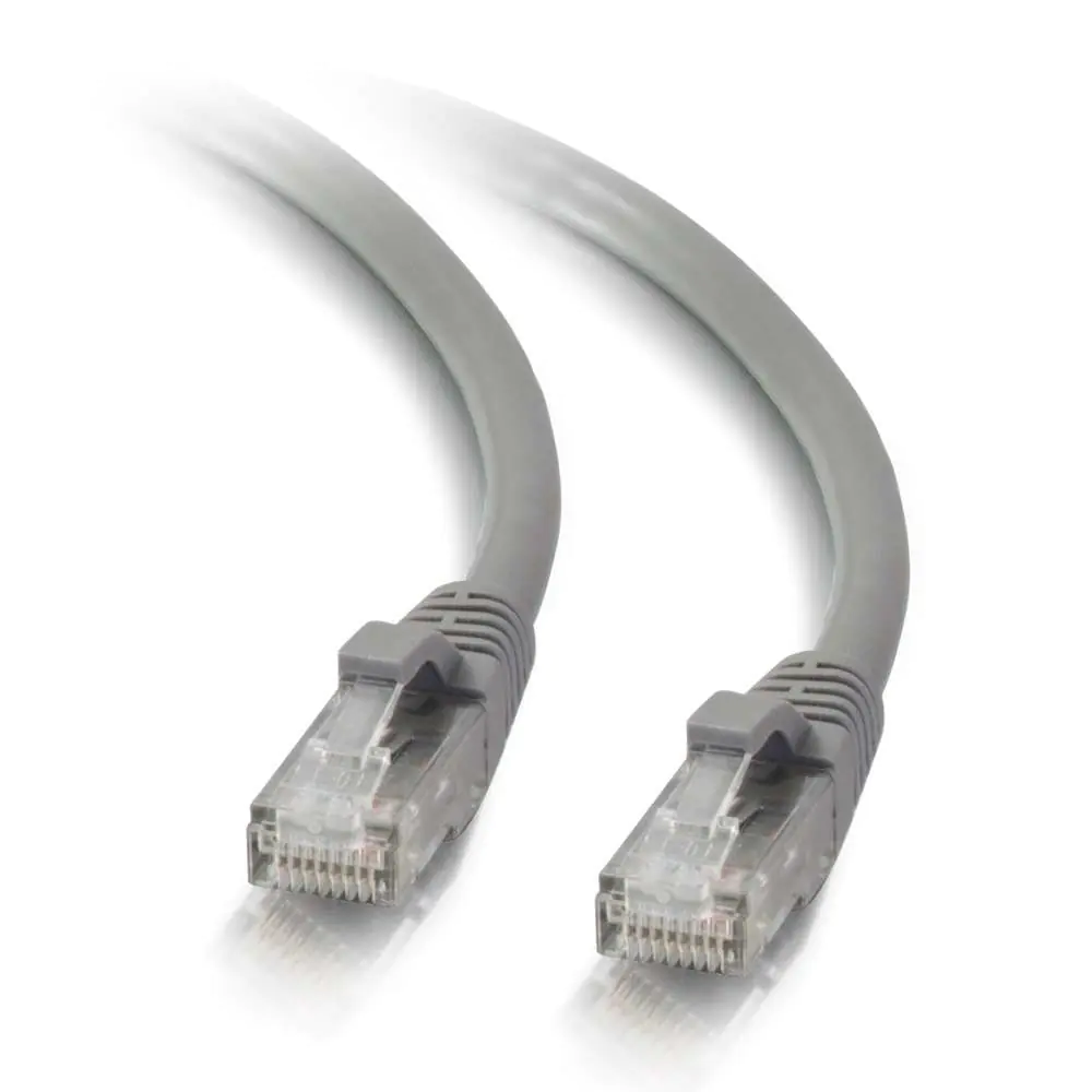 C2G Cat5e Booted Unshielded (UTP) Network Patch Cable - Patch-Kabel - RJ-45 (M) zu RJ-45 (M) - 5 m - UTP - CAT 5e - geformt, ohne Haken, verseilt - Grau
