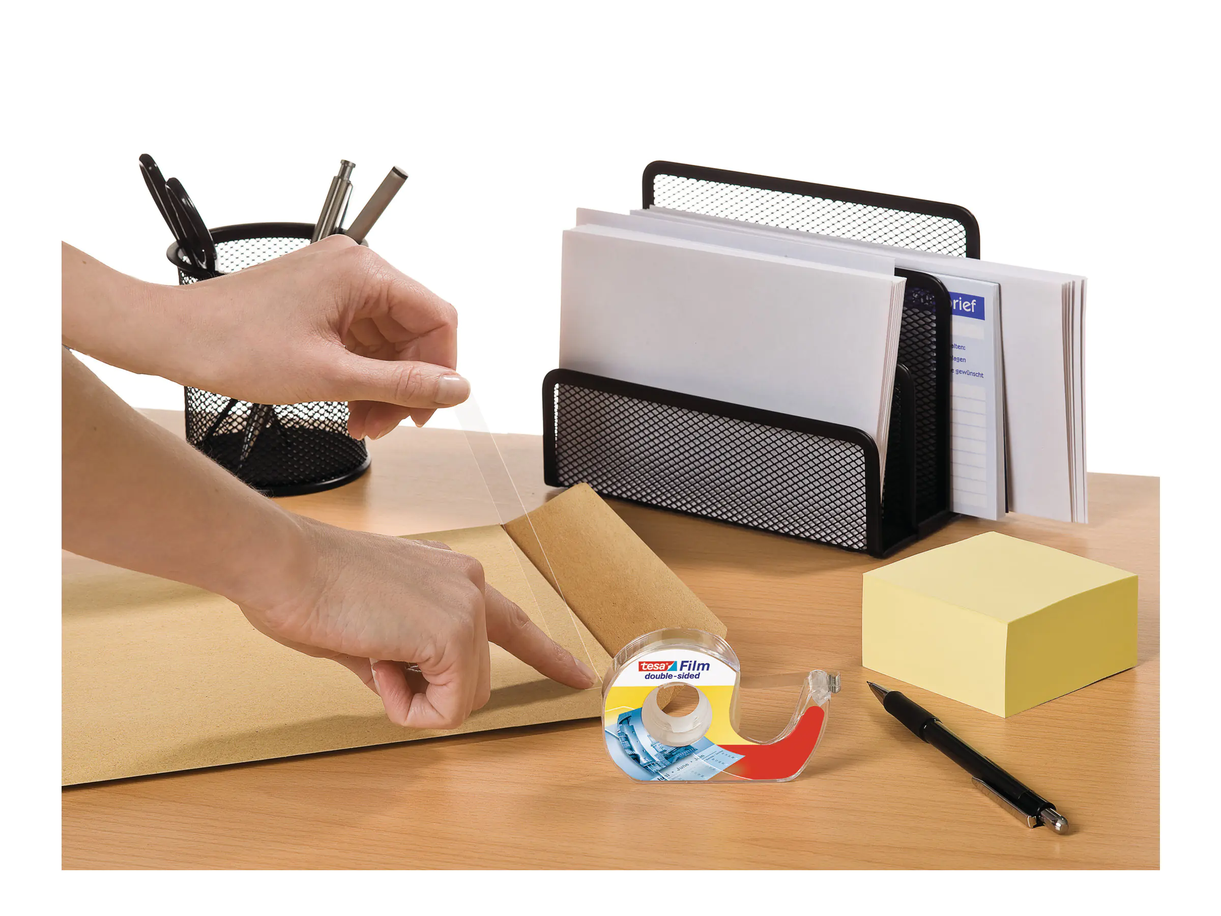 Tesa Tesafilm - Abroller mit doppelseitiges Klebeband 57912