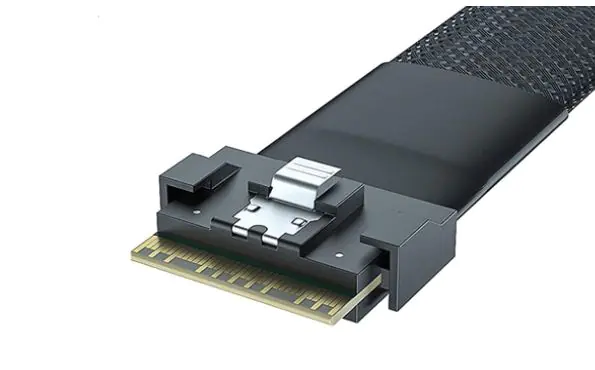 Broadcom Cable x8 8654 to 8x1 SATA 1M - Kabel - Digital/Daten